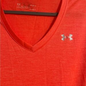 Under Armour Women's V-Neck Performance Tee in Coral Red
